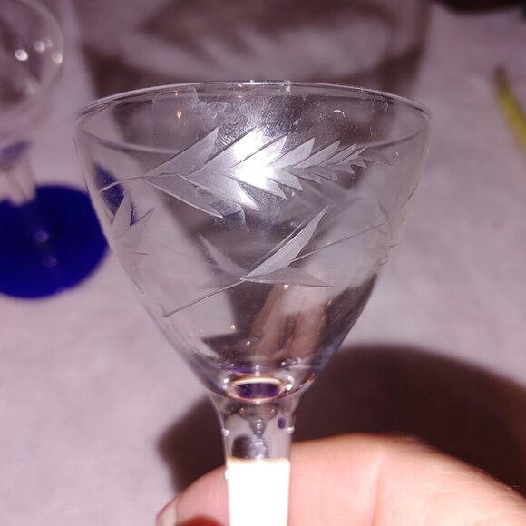 Vintage Small Cocktail Glasses - Rare - Picture 3 of 5